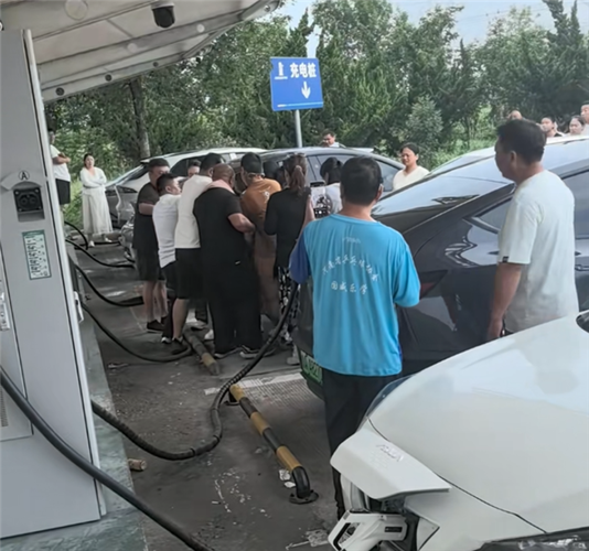 标牌港北京牌照新能源车转让及价格：老司机带你避开这些坑！