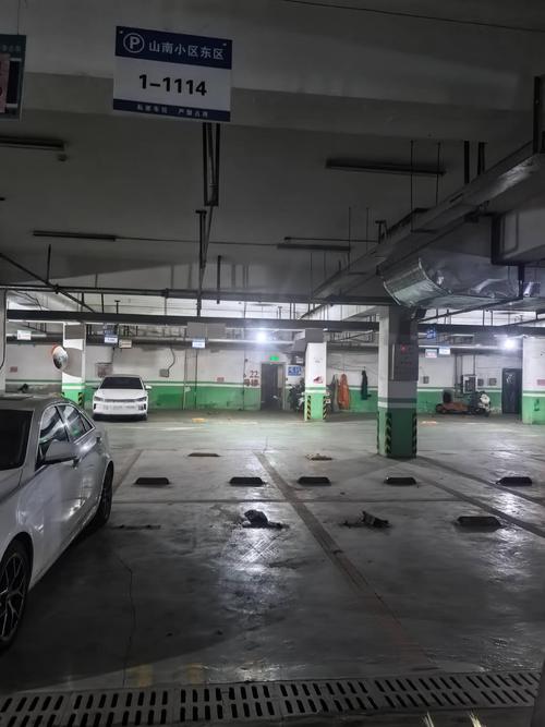 标牌港北京私家车带牌照市场行情：小白必看的避坑指南